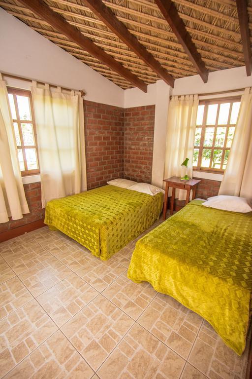 Casa Huerta Jacaranda Guest House Pacaran Exterior photo
